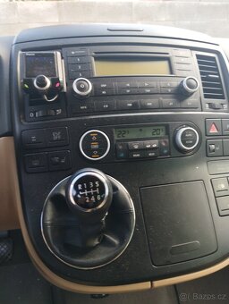 Volkswagen Multivan 2.5 TDI - 10