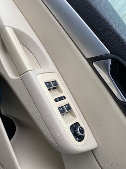 Volkswagen Sharan r.v 2010 7-míst, DSG - 10