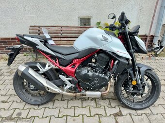 Honda cb 750 Hornet - 10