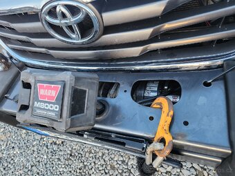 Toyota Hilux 2.5 D 4x4 106 kW koup. v CZ - 10