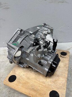 Převodovka 5rychostní Vw T5 T6 T6.1 2.0 TDI - 10