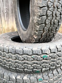 205/80 R16 104S pneu M+S Land Discovery - 10