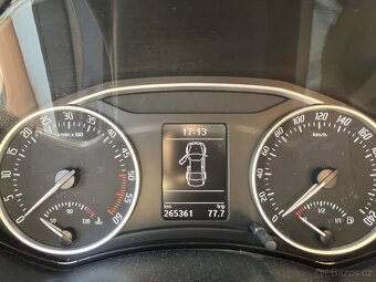Škoda Octavia 2 2.0 TDI CR 103kW 4x4 Elegance Manuál - 10