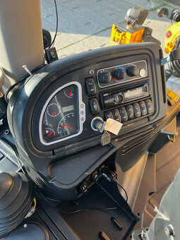 JCB 4CX SUPER PLNÁ VÝBAVA - 10