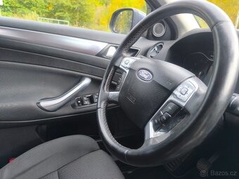Ford Mondeo, KRÁSNÝ,95TKM,TITANIUM,SERVISKA - 10