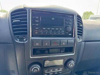Kia Sorento 2.5 CRDi, 125 kW, 131 tis km,1.Majitel - 10