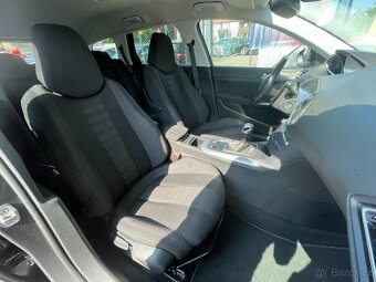 Peugeot 308 2.0 HDi Serviska, LED, Senzory - 10