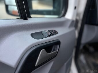 Volkswagen Crafter 2.5 TDI - 10