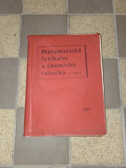 Strojnické Knihy (různé druhy knih) - 10