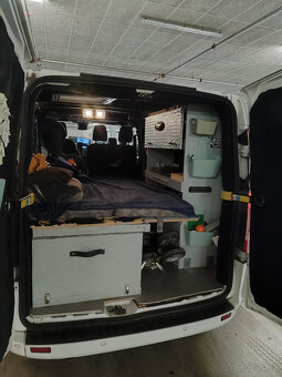 Ford Transit Custom campervan 2016 spaní, výbava, 114 kW - 10