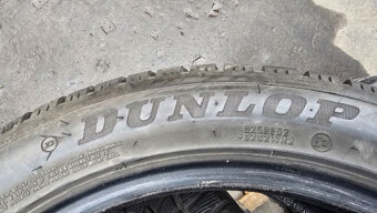 Zimní pneu 245/45/18 Dunlop - 10