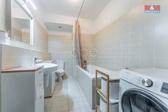 Prodej bytu 2+kk se zahradou, ul. Wiesenthalova, Praha - 10