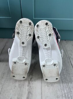 Lyže Atomic a lyžáky Nordica - 10