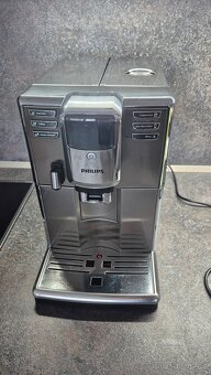 PHILIPS Espresso EP5333/10 - 10