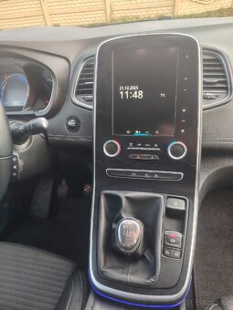 Renault Scénic IV - 10