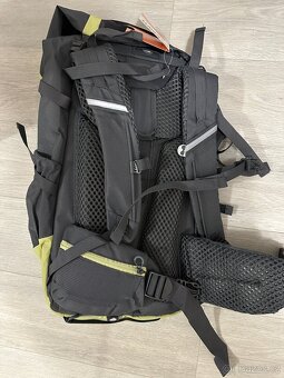 Crivit Trekingový batoh, 50 + 10 l - 10