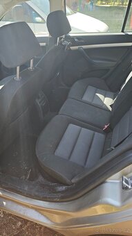 Škoda Octavia combi 2.0 FSI - 10
