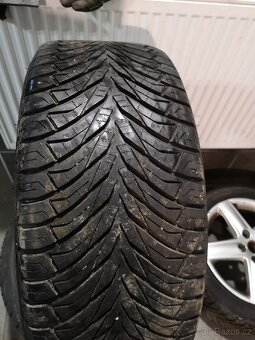 Audi A4, A6, Passat alu 17 + celoroční 235/45/17. - 10