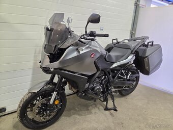 Honda NT 1100 - havarovaná - 10