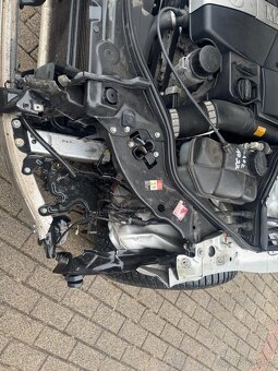 Mercedes e 320 benz 2004 - 10