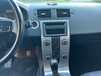 Volvo V50 1,6 D - 10