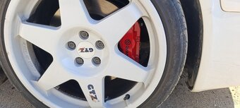Octavia 1.8 t 4x4 - 10