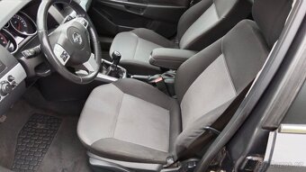 Opel Astra 1.6 I - 10