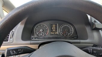 Volkswagen Touran 1,4 TSI 103kW - 10
