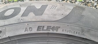 235/55r19 Pirelli Scorpion Winter Seal Inside 235/55/19 zimn - 10