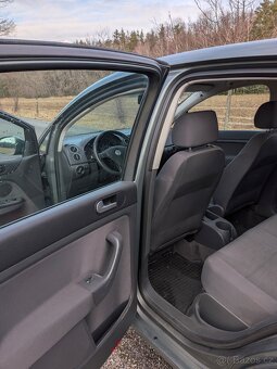 Prodám VW Golf Plus 1.6 MPI (2005) - 10