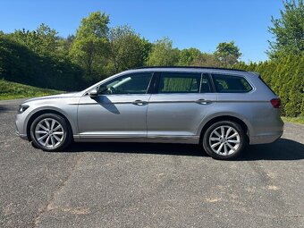 Náhradní díly z levých zadních dveří Passat B8 variant 2020 - 10