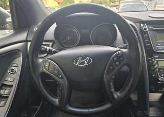Hyundai i30 1.6-AUT.KLIMA-VÝHŘ.SED.+VOLANT - 10