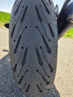 Suzuki SV 650 - 10