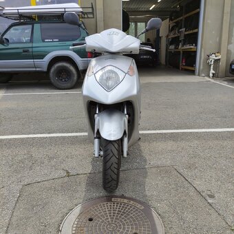 Honda dylan 125 - 10