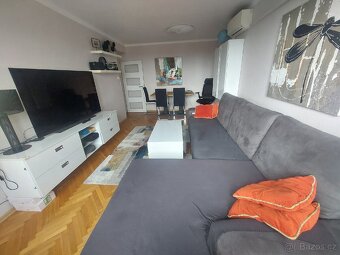 Krásný nadstandardní byt 3+1 s klimatizací - 10