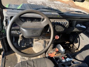 Land Rover Defender 200tdi - 10