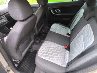 ŠKODA FABIA II 1,2HTP 126000 KM - 10