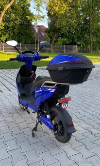Elektroskutr bez ŘP Elektropower Nova M3 - 10