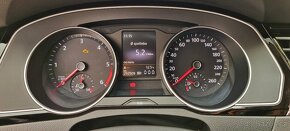 Volkswagen Passat Variant Highline 2.0 TDi 140 kw (manuál) - 10