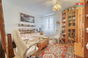 Prodej bytu 4+1, 102 m², Karlovy Vary, ul. Krušnohorská - 10