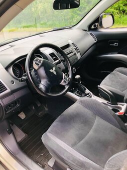 Prodám Mitsubishi OUTLANDER 2.2D - 10