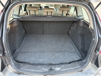RENAULT MEGANE II 1,5 dCi 60kW - Nové STK - Klima - 10