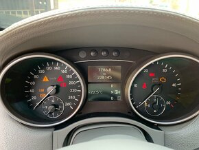 Mercedes GL 420 CDI v pěkném stavu - 10