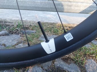 Giant defy di2 top stav - 10