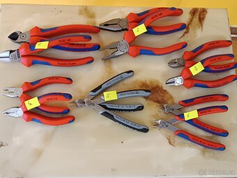 Kleště Knipex - 10
