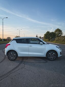 NOVÉ 2022 Suzuki Swift, 13750km, záruka 3 roky, 1 majitel - 10
