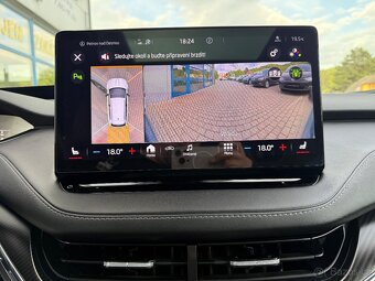 Škoda ENYAQ SPORTLINE iV 80x HEAD-UP VIRTUAL KAMERA TAŽNÉ 23 - 10
