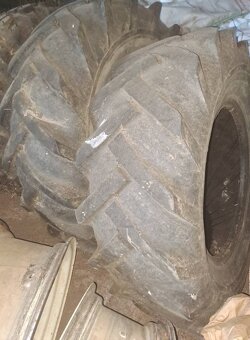 Kola na traktor Zetor Crystal - 10
