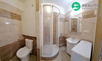 Pronájem bytu 2+kk 49 m², Strakonice, Obránců... - 10