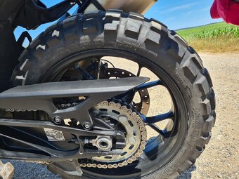 KTM 1090 Adventure - 10